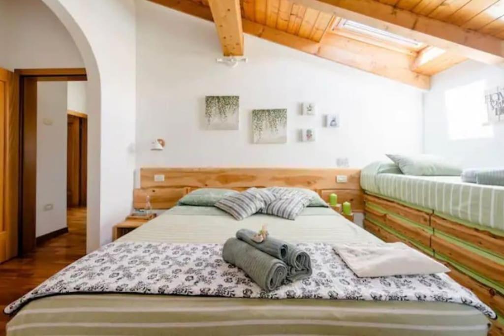 Ca Ulivi Bed & Breakfast Ала Екстериор снимка