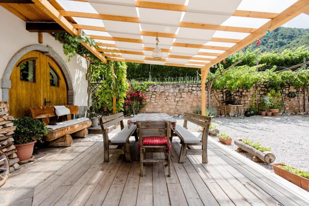 Ca Ulivi Bed & Breakfast Ала Екстериор снимка