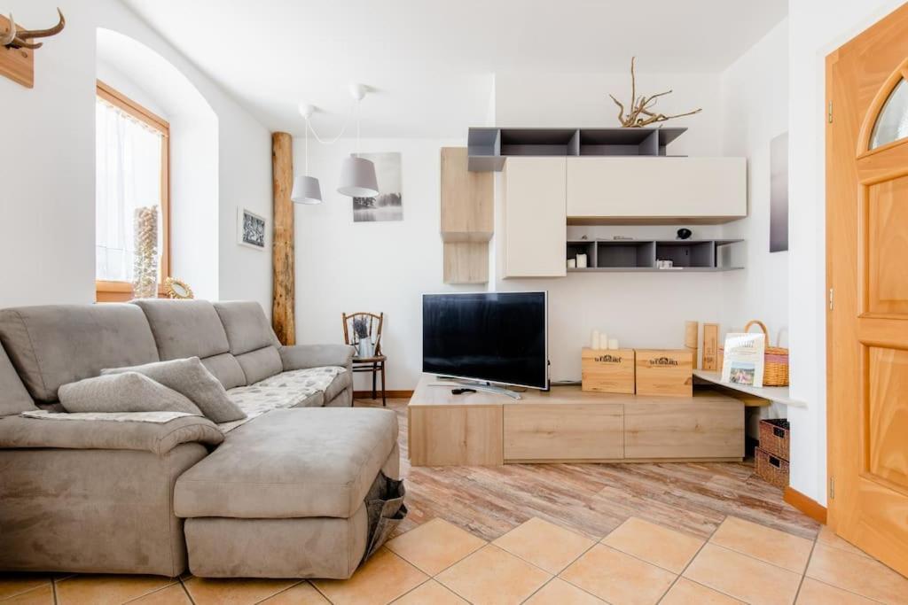 Ca Ulivi Bed & Breakfast Ала Екстериор снимка